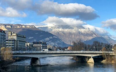 A Grenoble, le désendettement plutôt que la transition ?